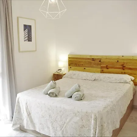 Reformado Coqueto Fleming A 5 Minutos Mezquita Wifi Aire Posibilidad Parking Apartment Cordoba Exterior photo