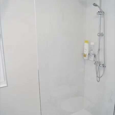Reformado Coqueto Fleming A 5 Minutos Mezquita Wifi Aire Posibilidad Parking Apartment Cordoba Exterior photo